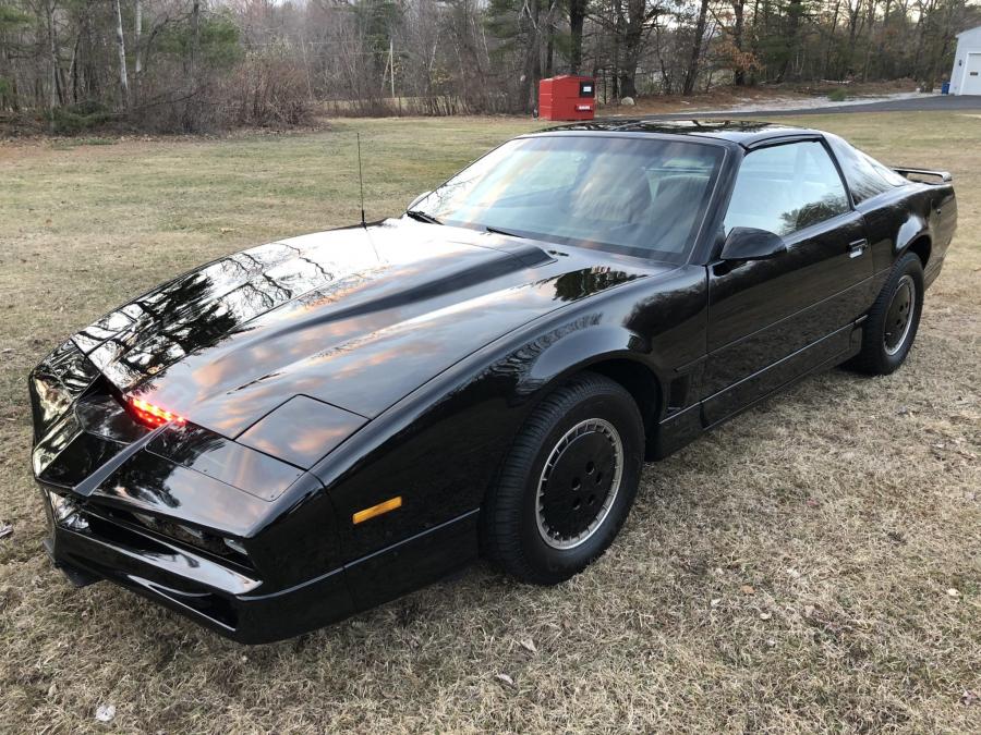  Pontiac Firebird Trans Am GTA KITT Tribute 1987 года  (фото 45 из 78)